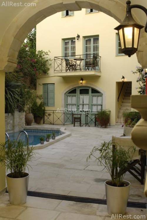 Mythos Suites Hotel 2